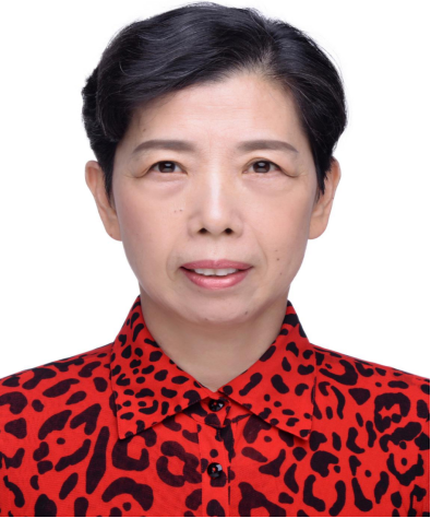 林玉芬校友