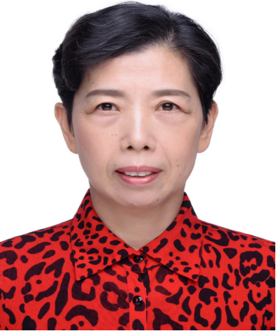 林玉芬校友